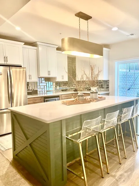 Creative Interior Designs By Lynda LLC - Photo 13