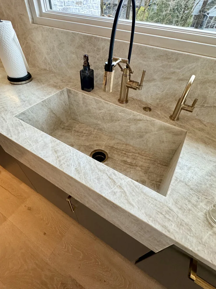 Alicia Dale Interiors, LLC - Photo 10