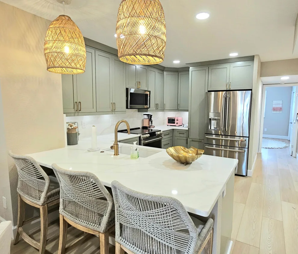 Contemporary coastal organic design by Adrienne's Decor, LLC - Photo 5