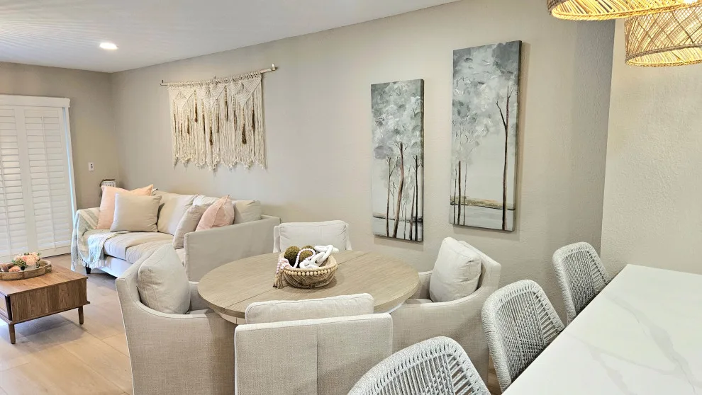 Contemporary coastal organic design by Adrienne's Decor, LLC - Photo 4