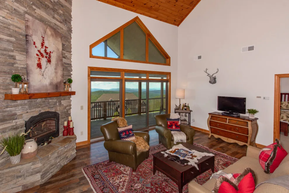 Renovated Condominium in Sugar Mountain, NC by RYS Interior Consulting - Photo 14