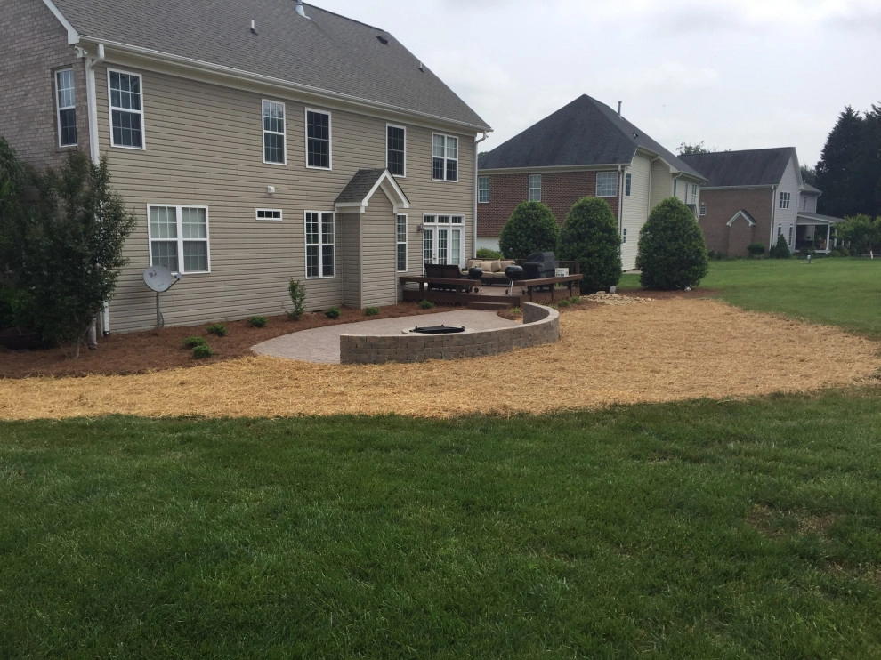 Patio & Firepit by High Rock Land & Hardscapes - Photo 9