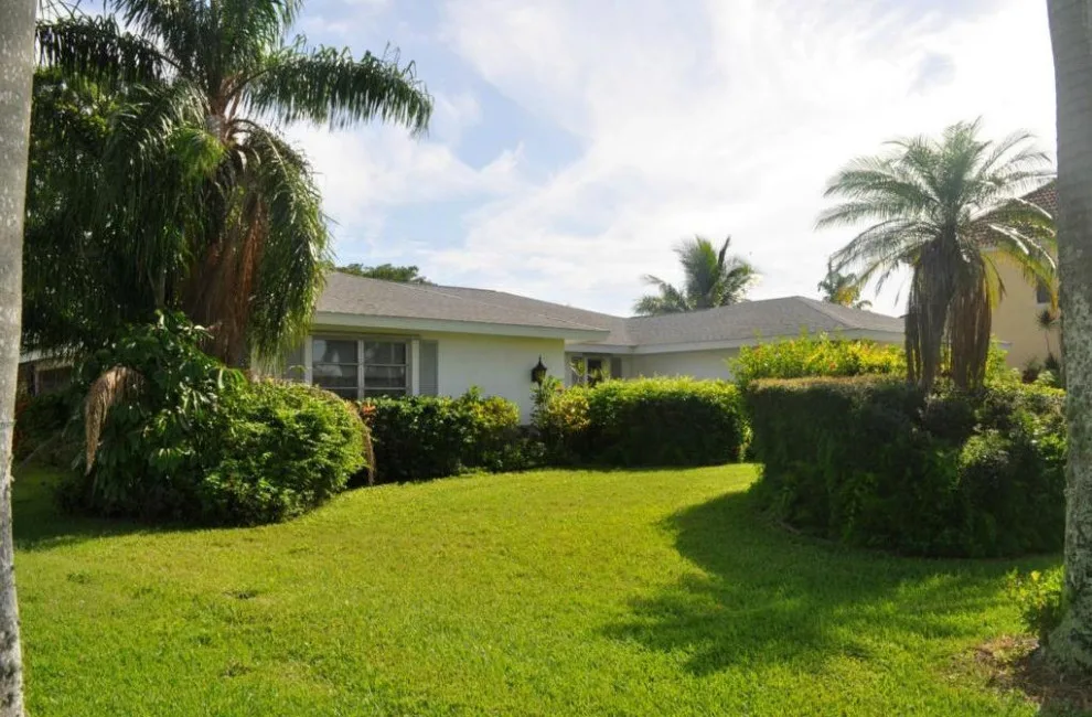 Coral Eclipse Vacation Rental by Teri Meagher - Photo 15