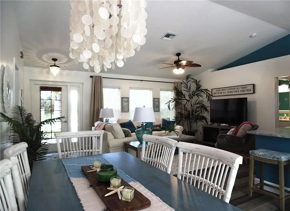 Lil Crab Vacation Rental by Teri Meagher - Photo 20