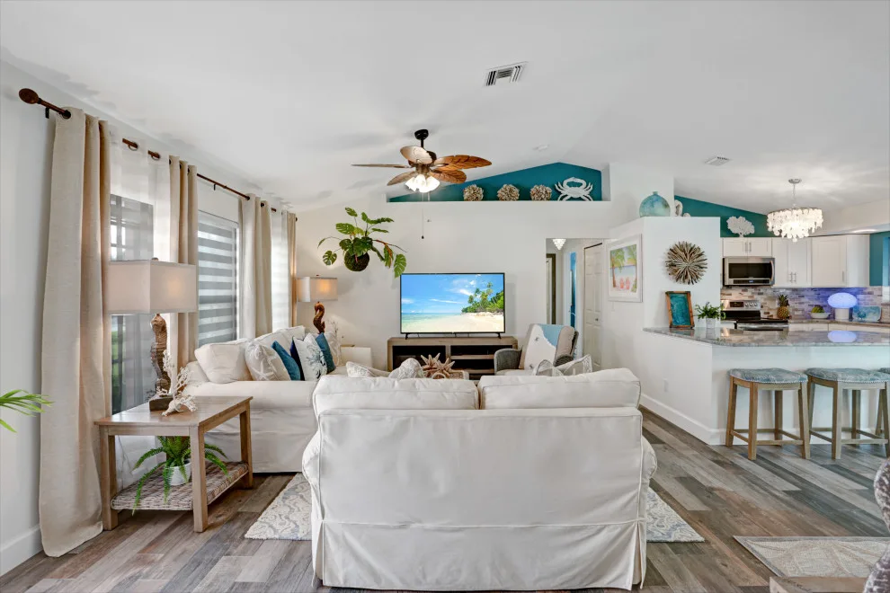 Lil Crab Vacation Rental by Teri Meagher - Photo 9