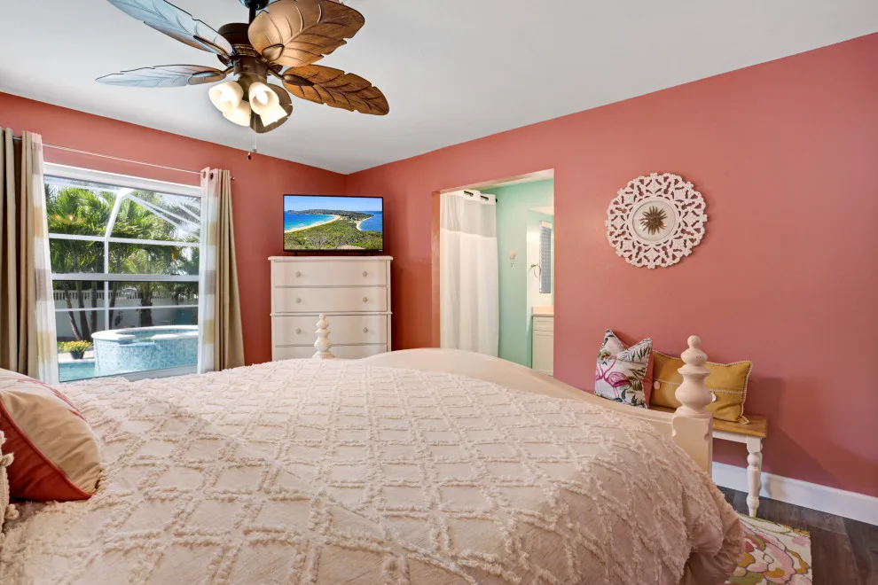 Lil Crab Vacation Rental by Teri Meagher - Photo 13