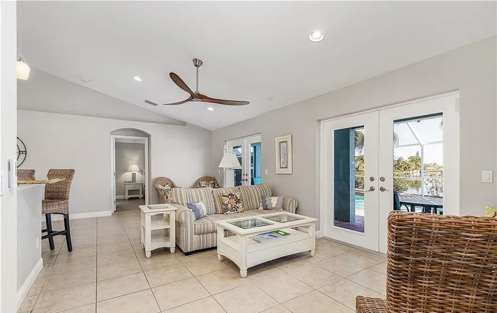 Lucky You Vacation Rental by Teri Meagher - Photo 16