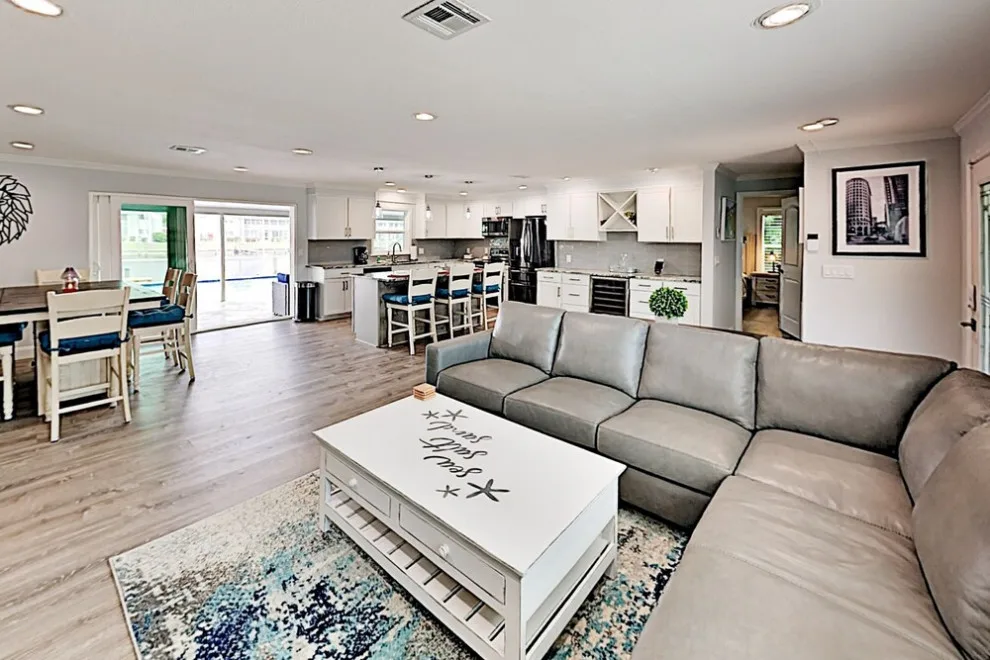 Mercedes Zenz Vacation Rental by Teri Meagher - Photo 12