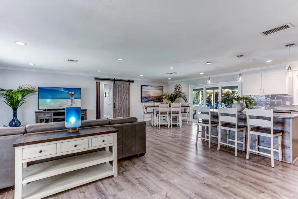 Mercedes Zenz Vacation Rental by Teri Meagher - Photo 9