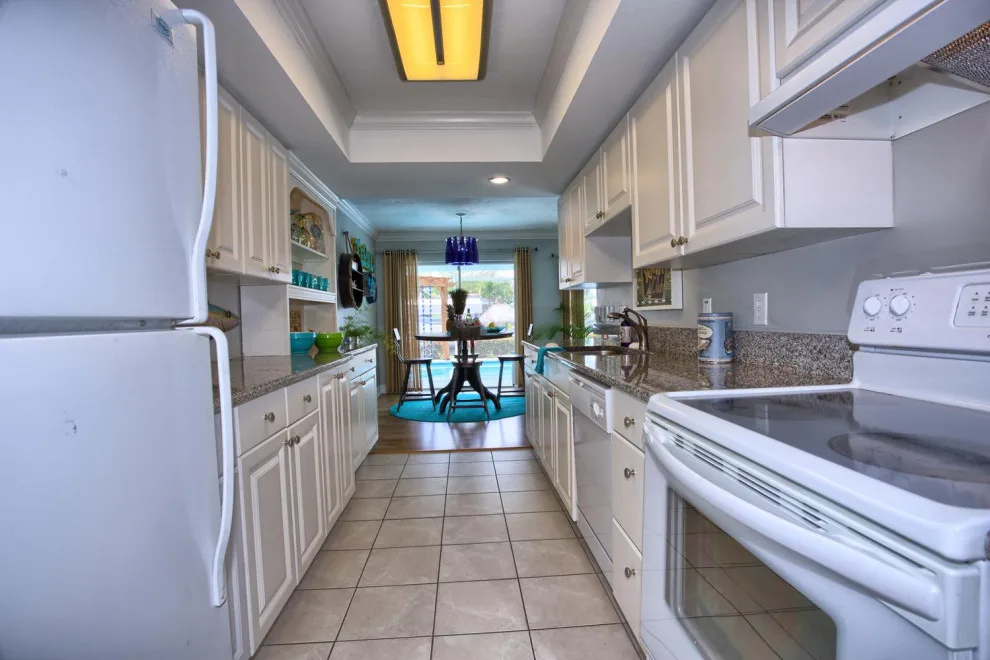 Riviera Delphin Vacation Rental by Teri Meagher - Photo 24