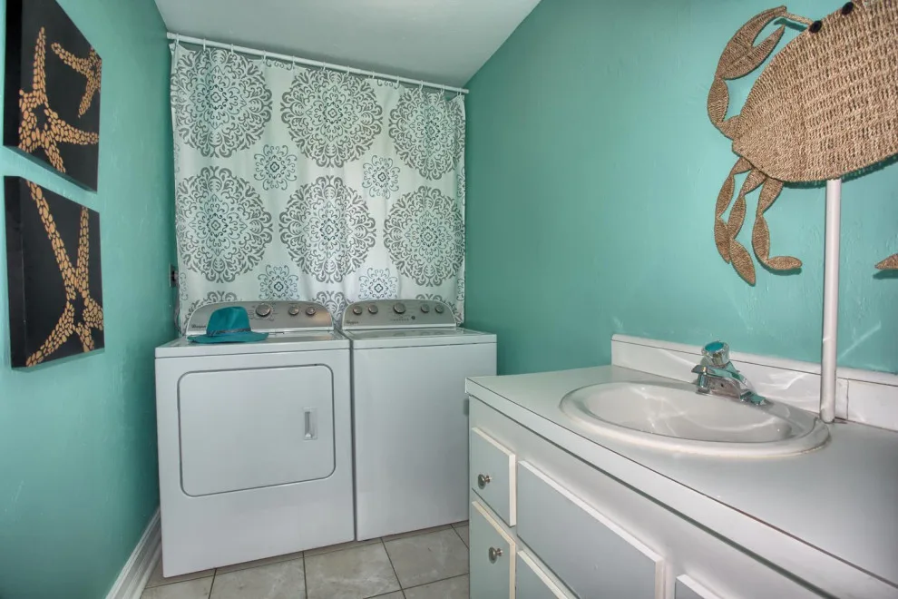 Riviera Delphin Vacation Rental by Teri Meagher - Photo 16