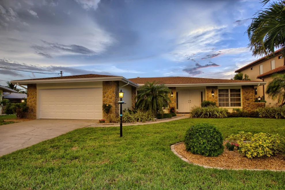 Riviera Delphin Vacation Rental by Teri Meagher - Photo 14