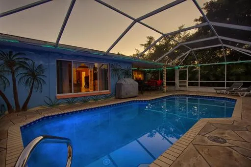Beachfront Retreat - Sandy Cabana by Teri Meagher - Photo 7