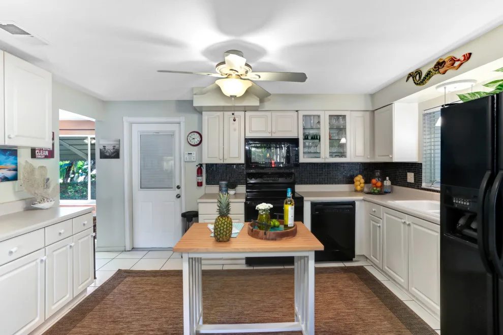 Beachfront Retreat - Sandy Cabana by Teri Meagher - Photo 37