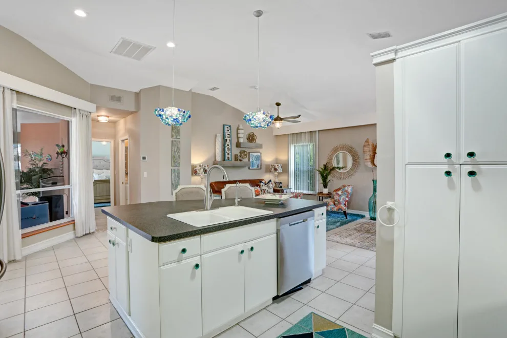 Tortuga Del Mar Vacation Rental by Teri Meagher - Photo 27
