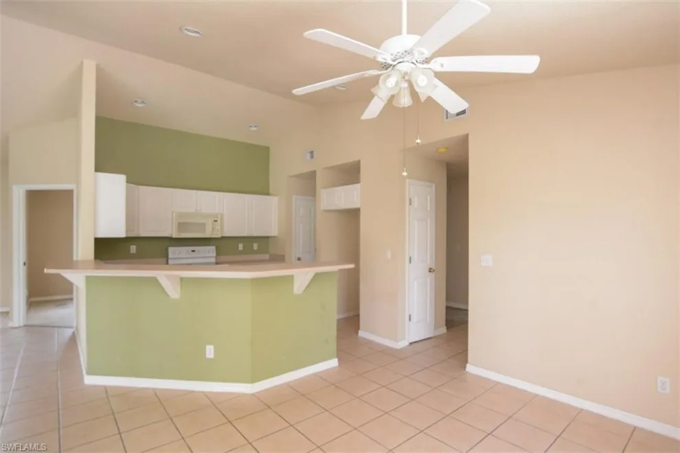 Holiday Rental - Yolo by Teri Meagher - Photo 2