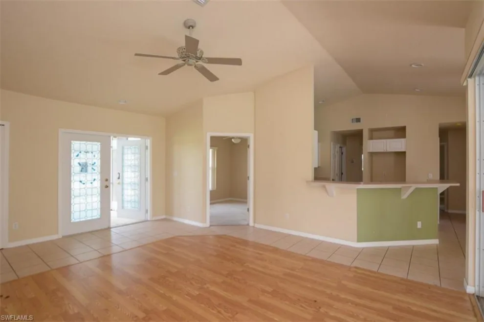Holiday Rental - Yolo by Teri Meagher - Photo 10