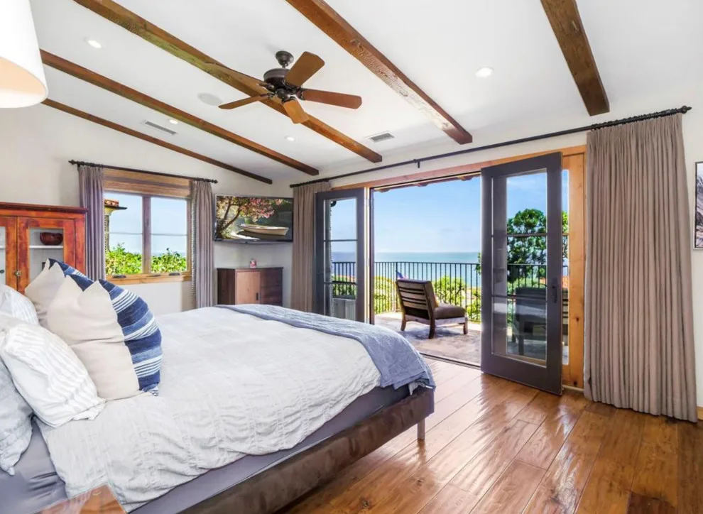 Through Almar by Johnson + Fernàndez Interior Design - Photo 6