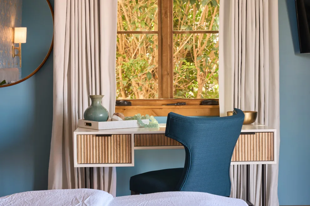 Through Almar by Johnson + Fernàndez Interior Design - Photo 15