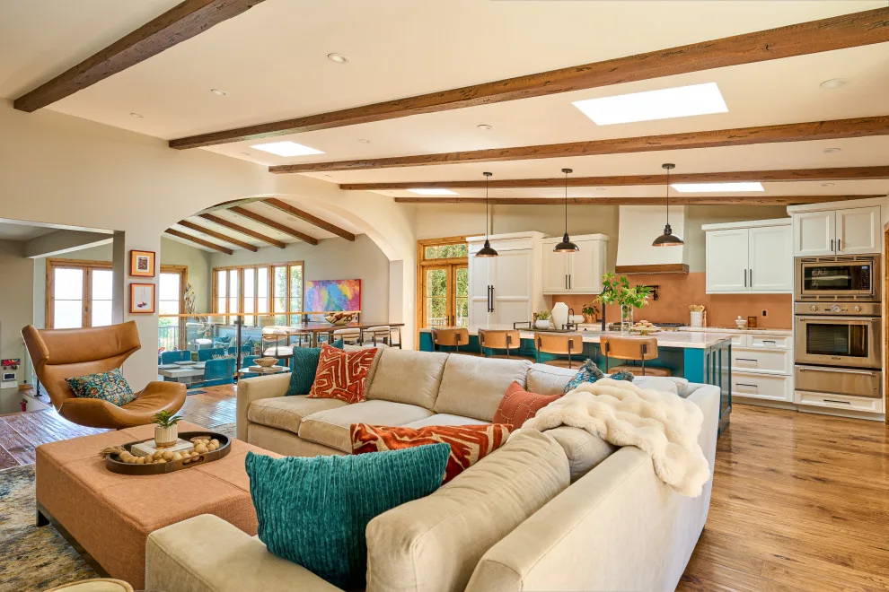 Through Almar by Johnson + Fernàndez Interior Design - Photo 35