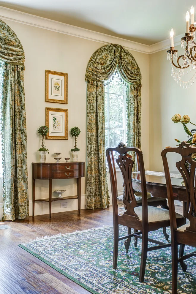 Wesley-Wayne Interiors Dining Spaces by Wesley-Wayne Interiors, LLC - Photo 23