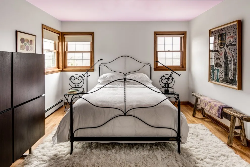 Lilac-Ceilinged White Bedroom by Amy Krane Color Consulting - Photo 4