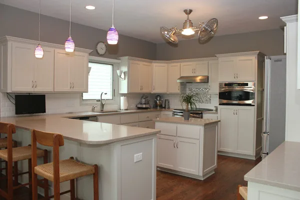 Willowbend Single-Hued Transitional Kitchen by Megan McGraw Interior Design - Photo 5