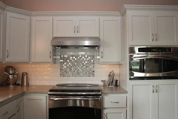 Willowbend Single-Hued Transitional Kitchen by Megan McGraw Interior Design - Photo 9