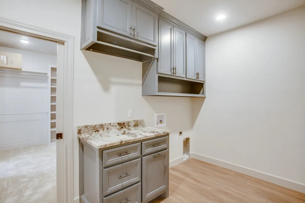 Vinton 10904 by LS Kingdom Homes - Photo 6
