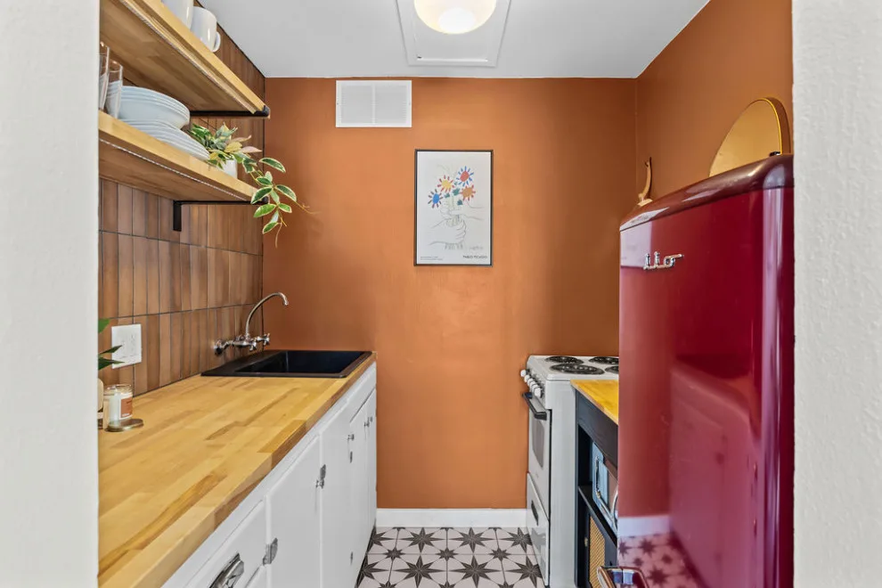 1105 Williamsburg Avenue by Aisling Designs - Photo 4