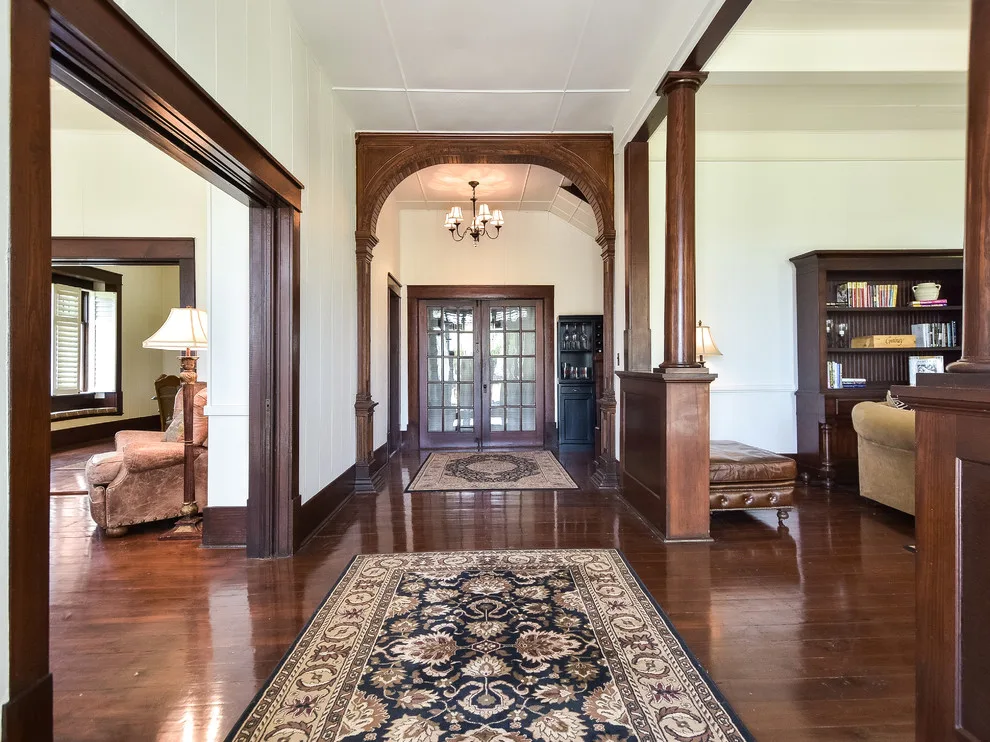 1880s Farmhouse Showcase by Cheryl Powell Interiors - Photo 4