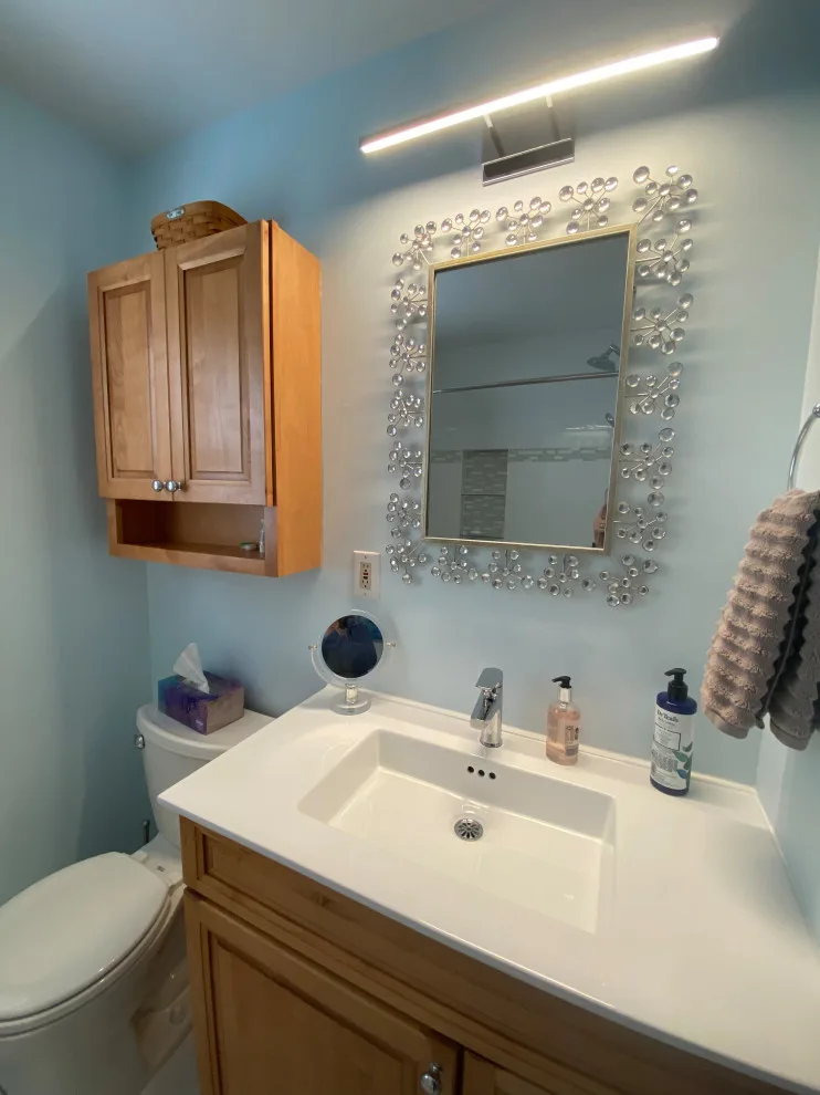 1940s Bungalow Bathroom by Blue Horse Contemporary Design - Photo 2