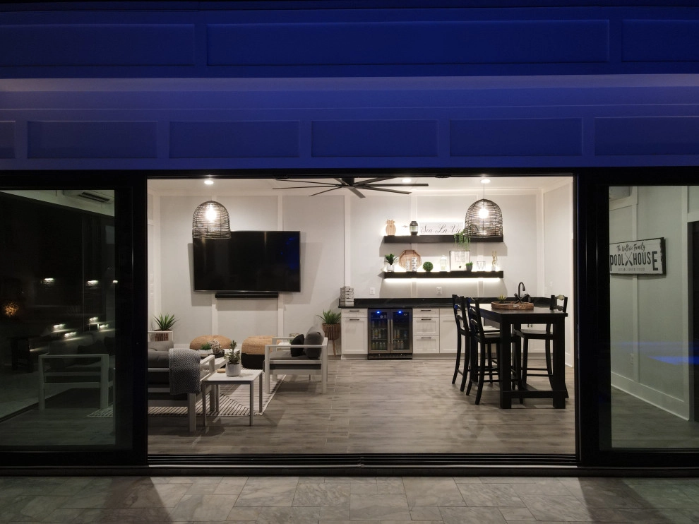 Stylish Haven by Holloway Company Inc. - Photo 3