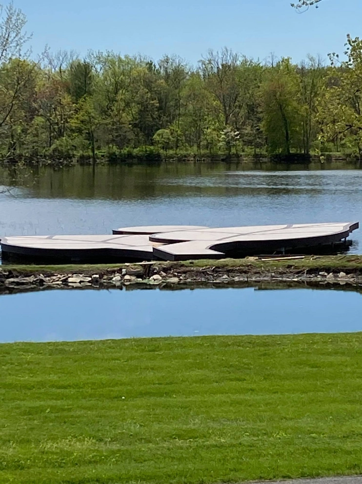 The Leaf Dock by Holloway Company Inc. - Photo 5