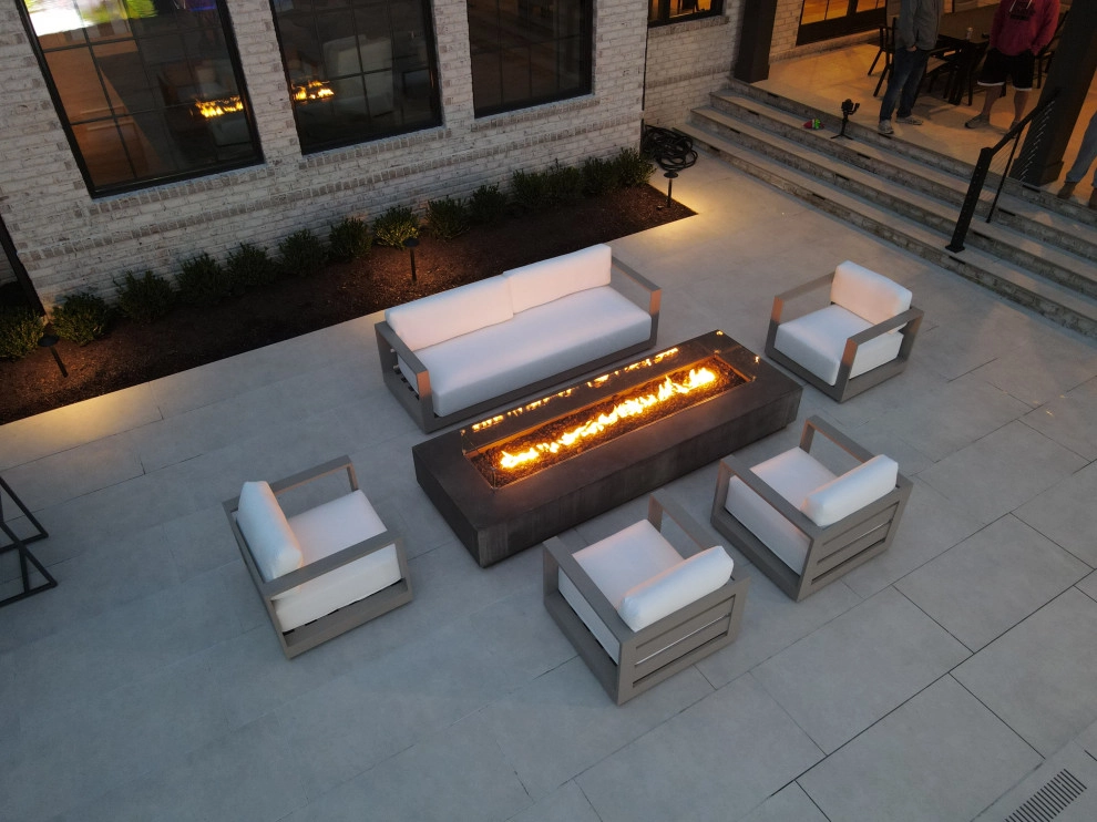 Leesburg Luxury by Holloway Company Inc. - Photo 12