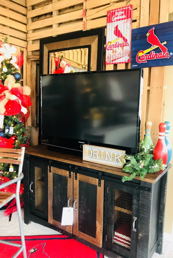 2017 Festive Displays by Union Furniture And Flooring - Photo 34