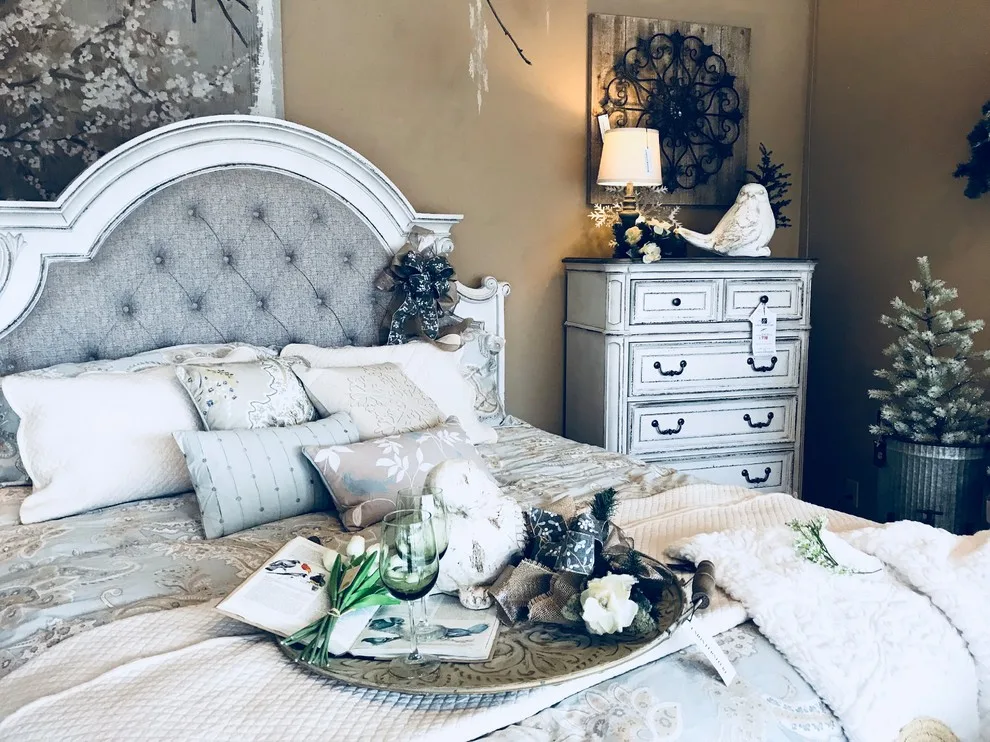 2017 Festive Displays by Union Furniture And Flooring - Photo 32
