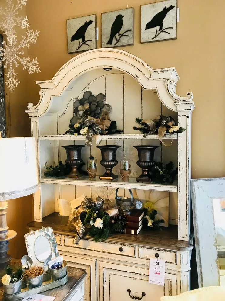 2017 Festive Displays by Union Furniture And Flooring - Photo 33