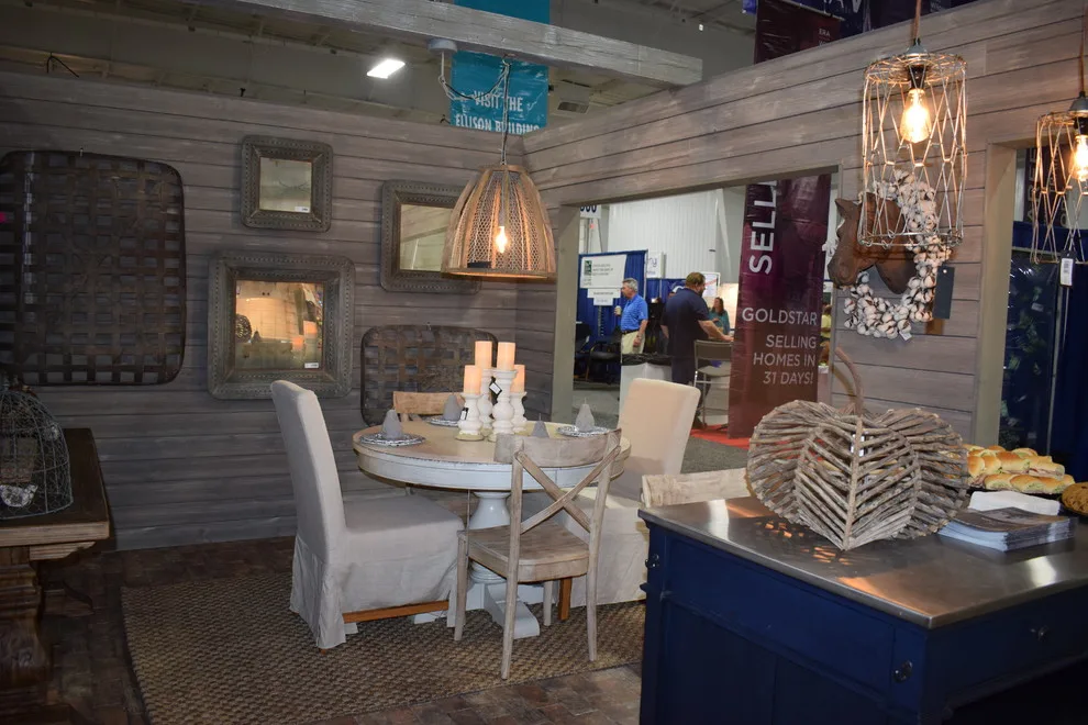 2017 Home and Garden Exhibition "Top Honor" by Carol Nance - Photo 7