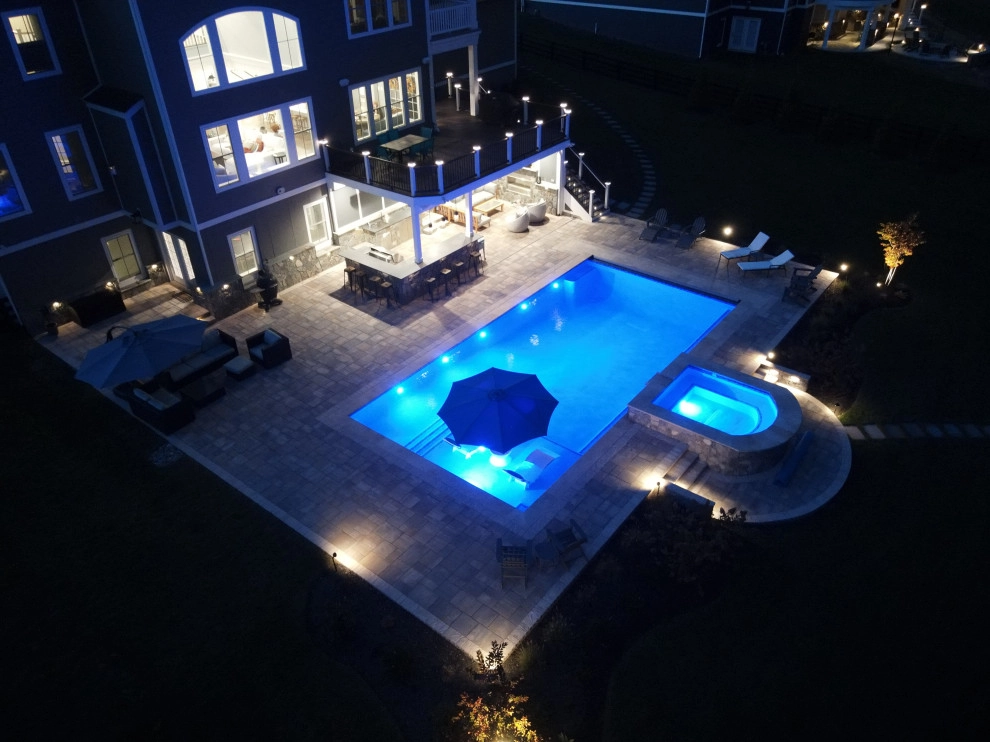 Urban Escape by Holloway Company Inc. - Photo 4