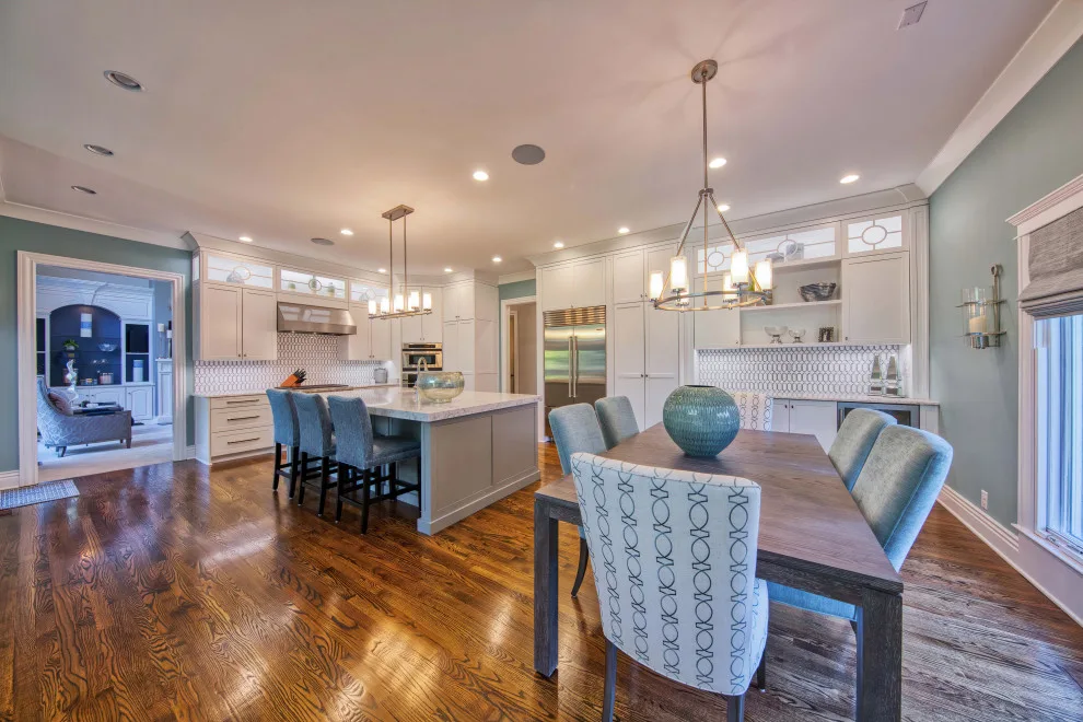 2019: An Enchanting White Kitchen with a Spacious Island by Lisa Lynn Designs Home Store & Design Studio - Photo 3