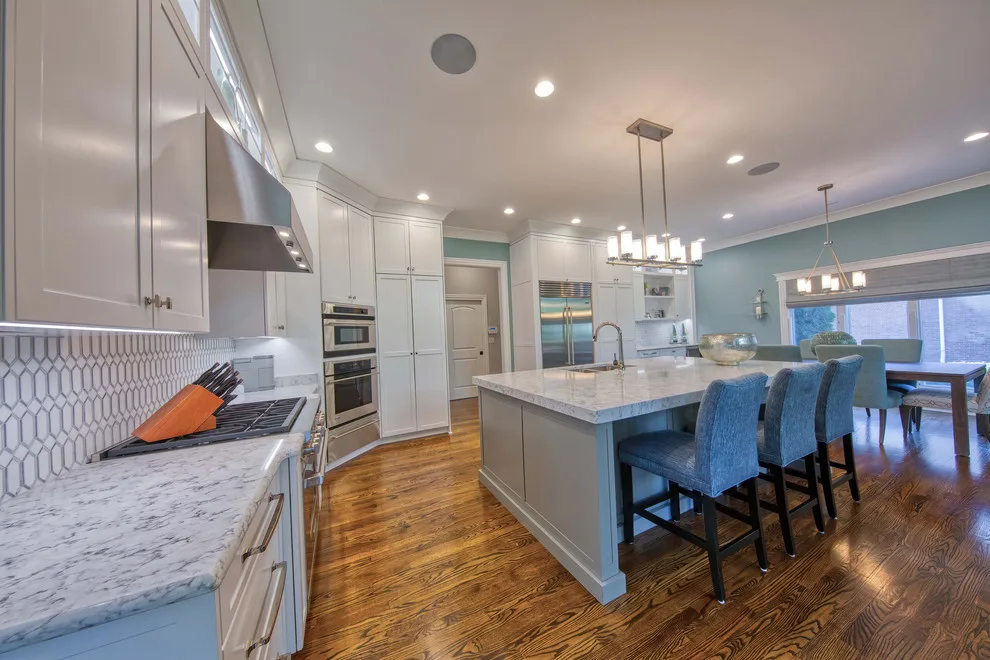 2019: An Enchanting White Kitchen with a Spacious Island by Lisa Lynn Designs Home Store & Design Studio - Photo 8