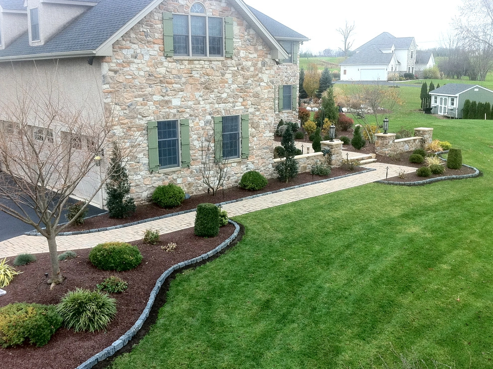 More Completed Projects by Holly Days Nursery & Landscaping - Photo 2