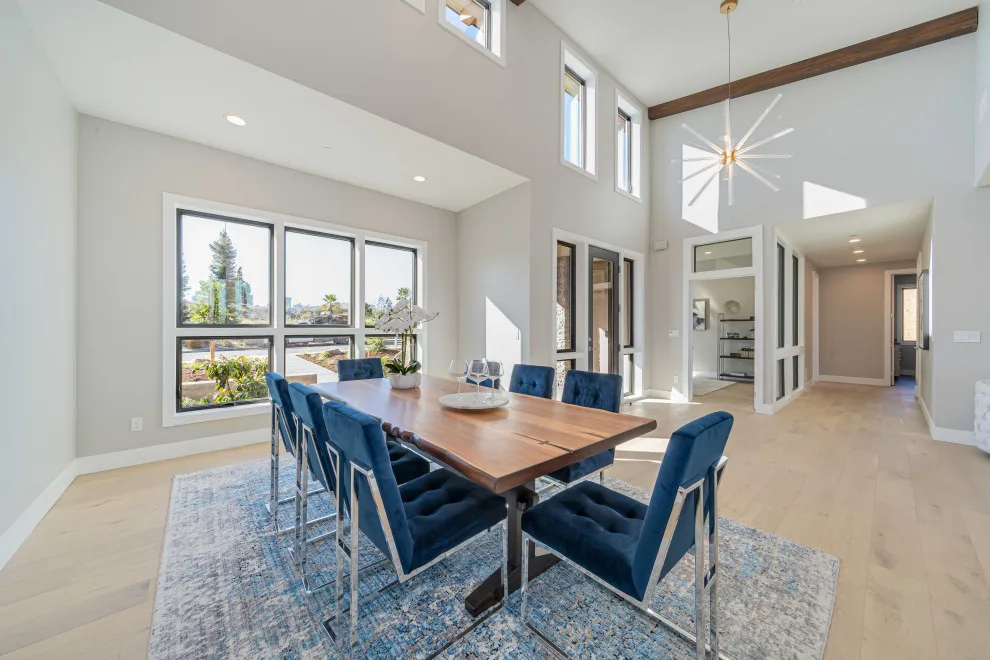 3914 Heathfield - Design and Construction with Merchandise by Four Seasons Design Team - Photo 4