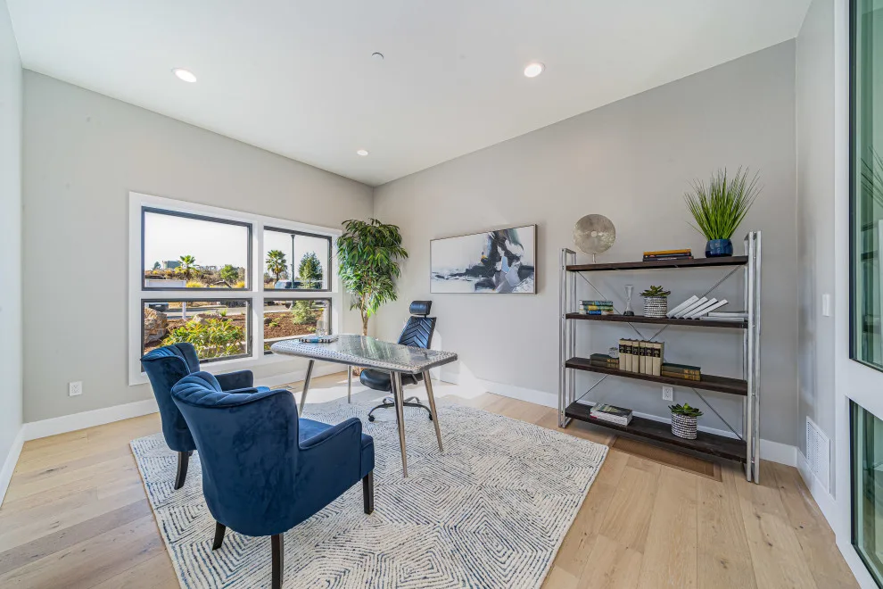 3914 Heathfield - Design and Construction with Merchandise by Four Seasons Design Team - Photo 25
