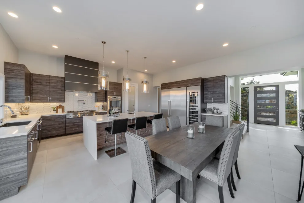Rincon Ridge - Interior Design, Construction, and Merchandising by Four Seasons Design Team - Photo 19