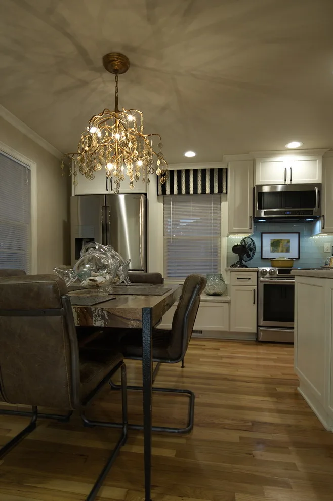 Bungalow on 45th Street by Coffey & Co. House Of Interiors - Photo 9
