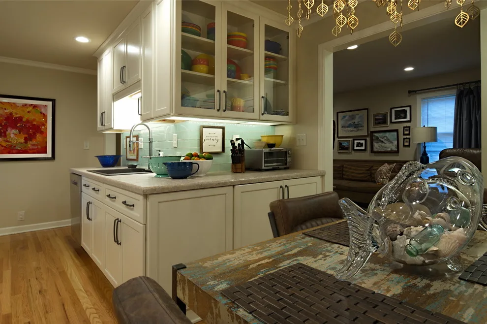 Bungalow on 45th Street by Coffey & Co. House Of Interiors - Photo 6