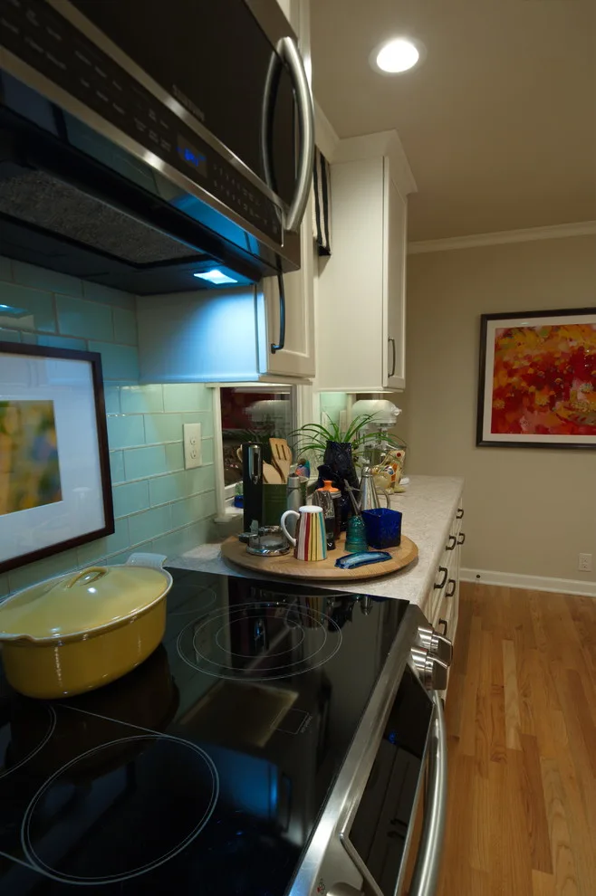 Bungalow on 45th Street by Coffey & Co. House Of Interiors - Photo 11