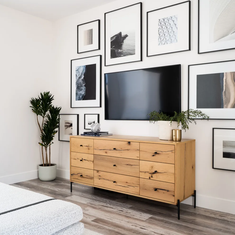 Fourth Avenue by Acacia + Spruce - Photo 18